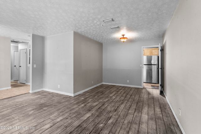 13606 LANIER Road, Jacksonville, FL 32226