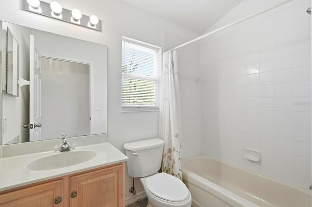 20 WENDY LANE, Palm Coast, FL 32164