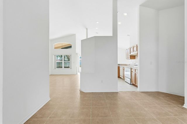 20 WENDY LANE, Palm Coast, FL 32164