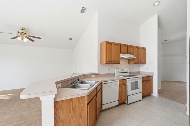 20 WENDY LANE, Palm Coast, FL 32164