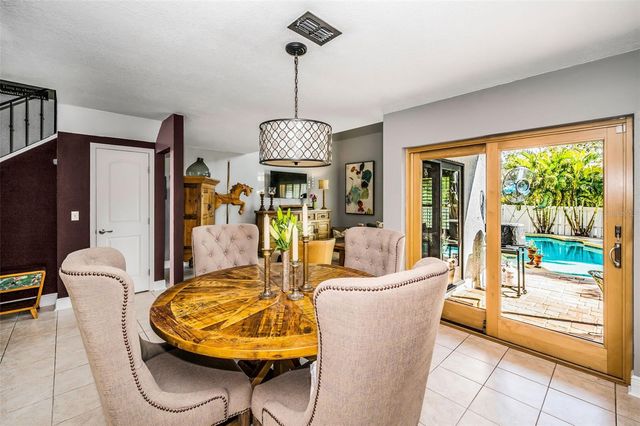 990 SAN CARLOS COURT NE, St Petersburg, FL 33702