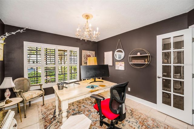 990 SAN CARLOS COURT NE, St Petersburg, FL 33702