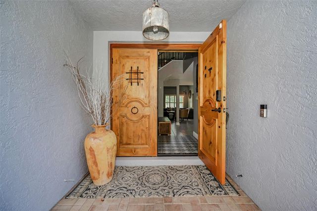 990 SAN CARLOS COURT NE, St Petersburg, FL 33702