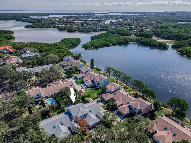 990 SAN CARLOS COURT NE, St Petersburg, FL 33702