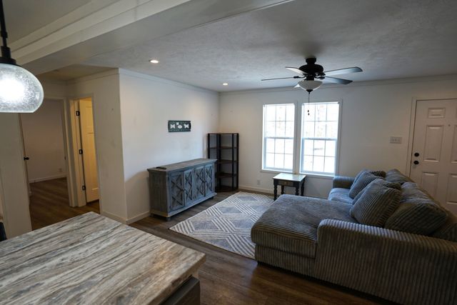 1162 By Blvd, Bon Aqua, TN 37025