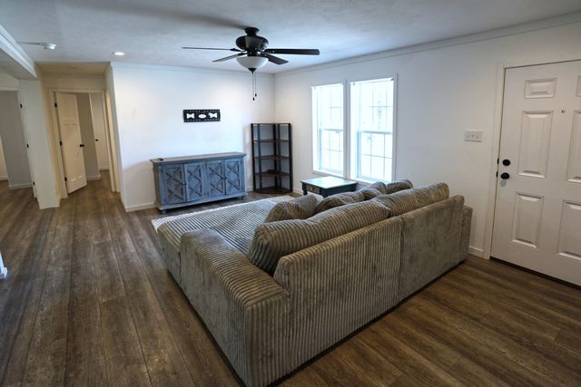 1162 By Blvd, Bon Aqua, TN 37025