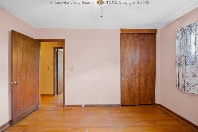 1201 Shady Way, South Charleston, WV 25309