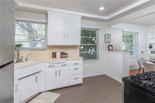 240 N Keystone, Burbank, CA 91506
