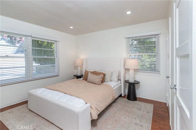 240 N Keystone, Burbank, CA 91506