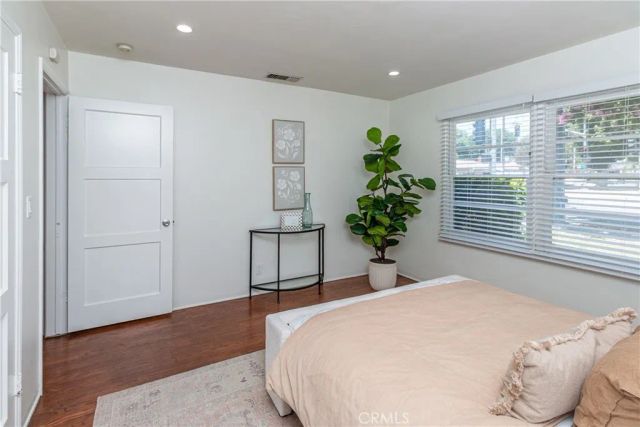 240 N Keystone, Burbank, CA 91506