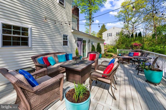 19 OAK HILL CIRCLE, Malvern, PA 19355