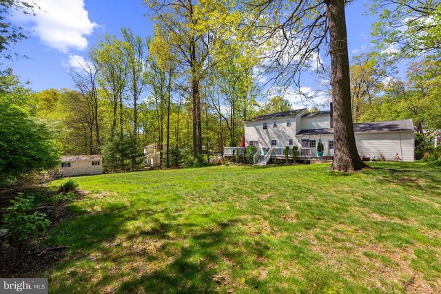 19 OAK HILL CIRCLE, Malvern, PA 19355