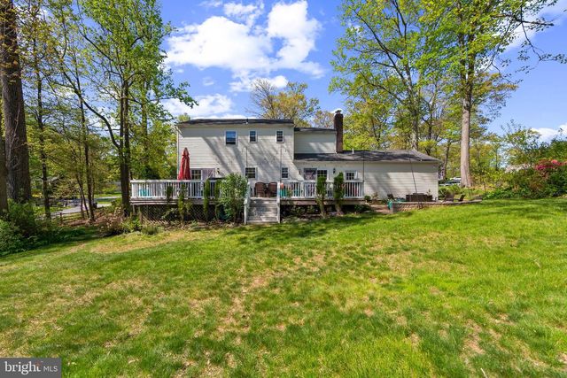 19 OAK HILL CIRCLE, Malvern, PA 19355