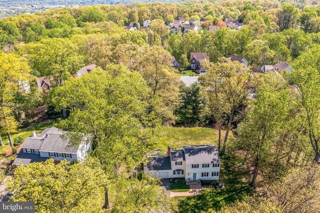 19 OAK HILL CIRCLE, Malvern, PA 19355