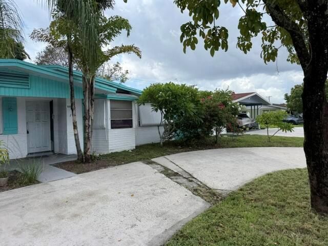 9308 N Military Trail, West Palm Beach, FL 33410