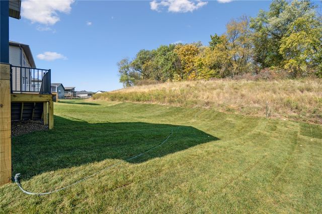 225 Chadwick Lane, Iowa City, IA 52245