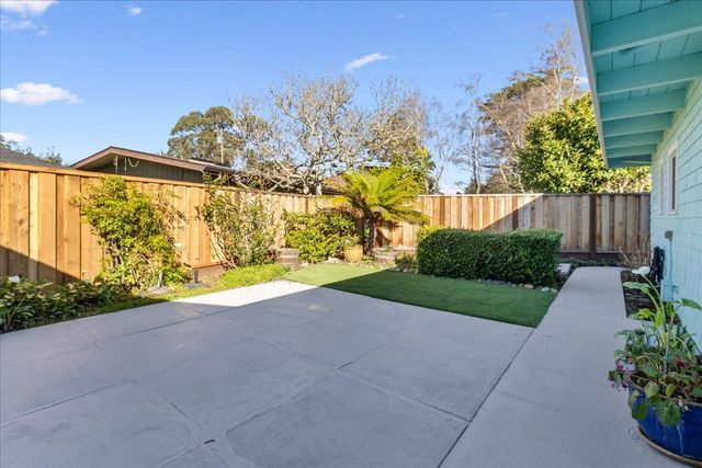 511 Cliff Drive, Aptos, CA 95003