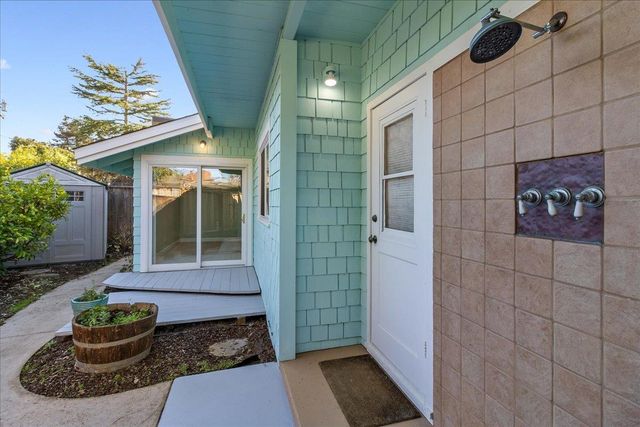 511 Cliff Drive, Aptos, CA 95003