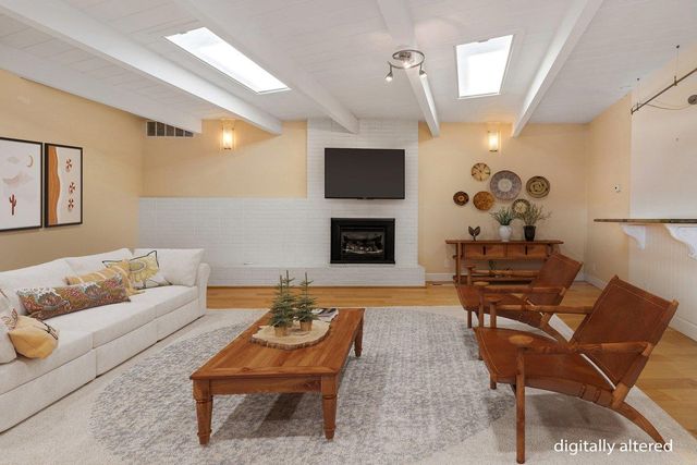 511 Cliff Drive, Aptos, CA 95003