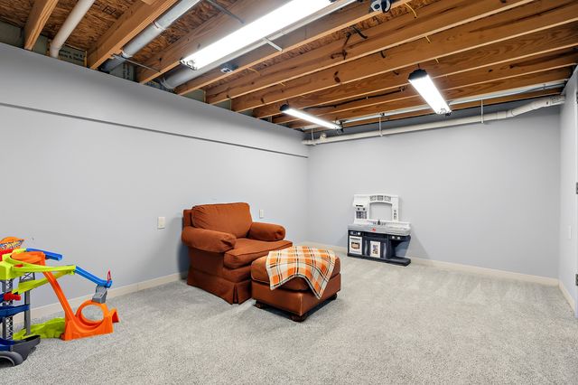 134 N Robin Avenue N, Battle Creek, MI 49037