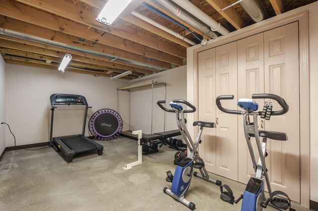 134 N Robin Avenue N, Battle Creek, MI 49037