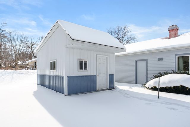 134 N Robin Avenue N, Battle Creek, MI 49037