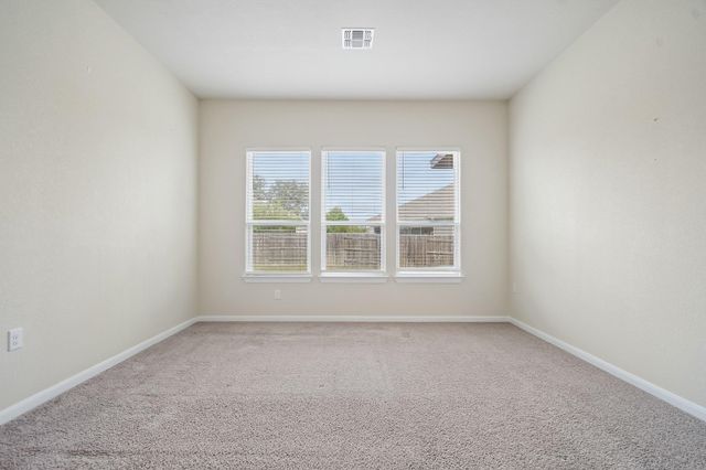 280 Rimrock CT, Bastrop, TX 78602