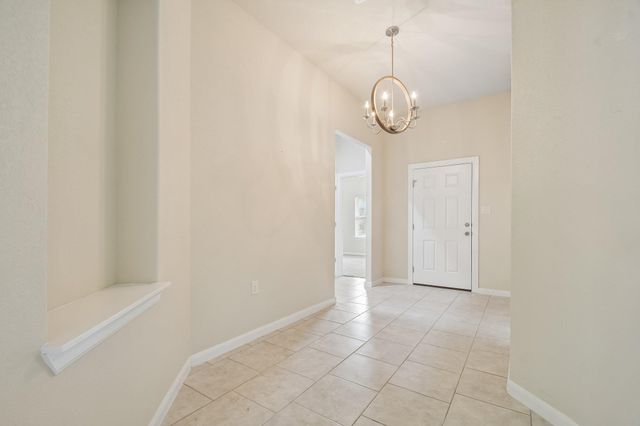280 Rimrock CT, Bastrop, TX 78602
