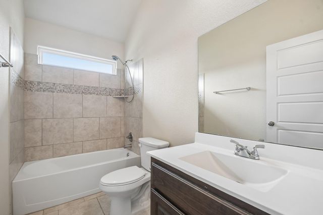 280 Rimrock CT, Bastrop, TX 78602