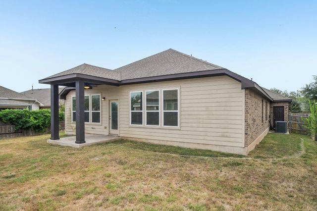 280 Rimrock CT, Bastrop, TX 78602