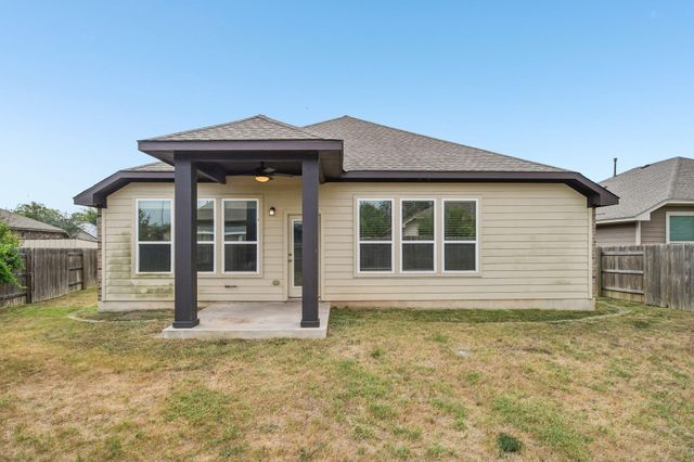 280 Rimrock CT, Bastrop, TX 78602