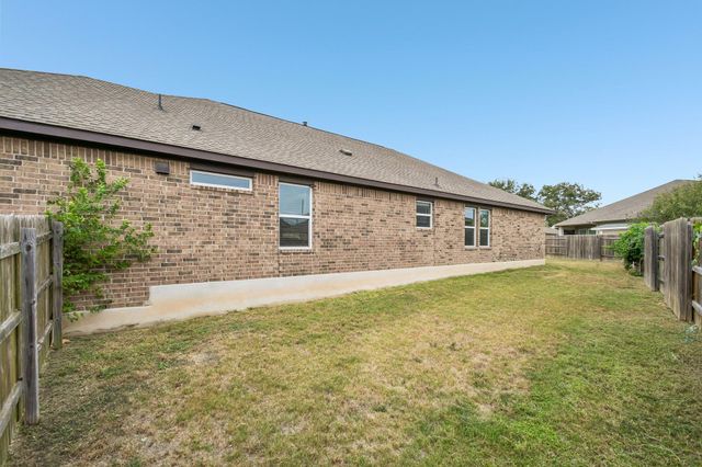 280 Rimrock CT, Bastrop, TX 78602