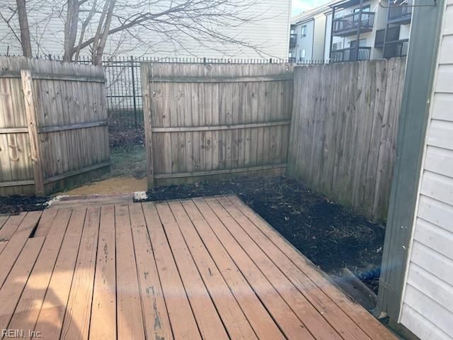 47 Lucinda CT, Hampton, VA 23666