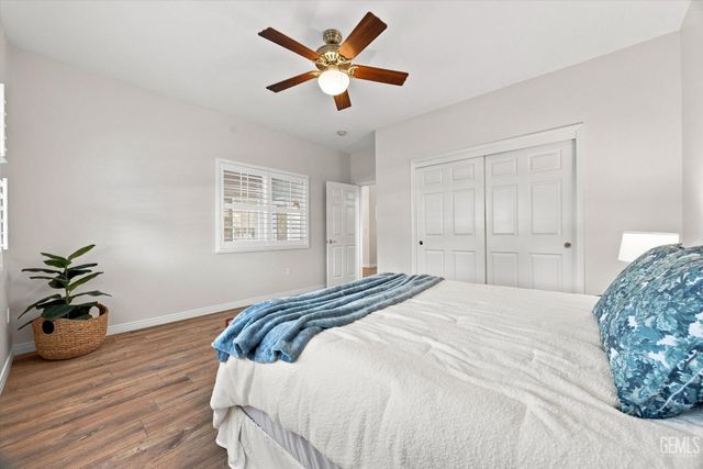 10006 Allspice Rose Court, Bakersfield, CA 93311