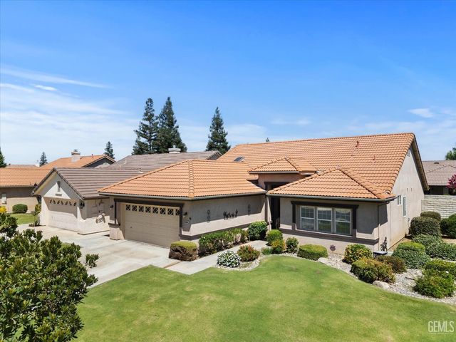 10006 Allspice Rose Court, Bakersfield, CA 93311