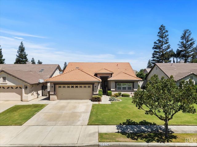 10006 Allspice Rose Court, Bakersfield, CA 93311