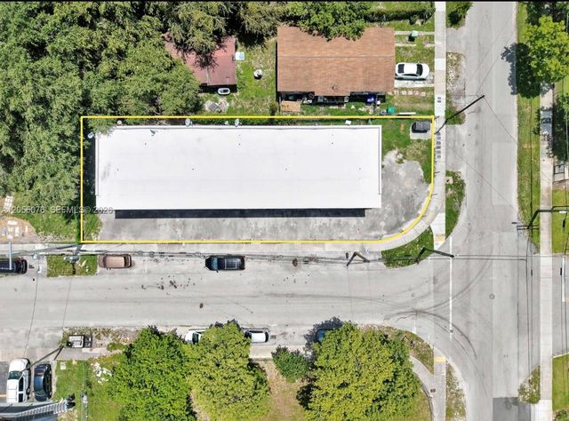 6901 NW 8th Ave, Miami, FL 33150