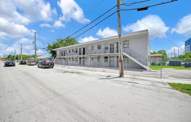 6901 NW 8th Ave, Miami, FL 33150
