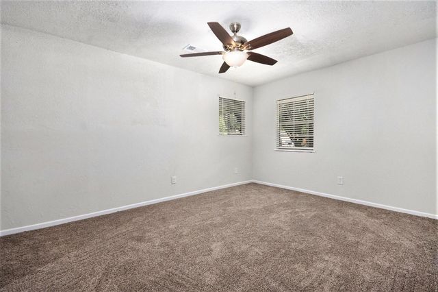 1507 Donovan, Baytown, TX 77520