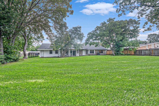 1507 Donovan, Baytown, TX 77520