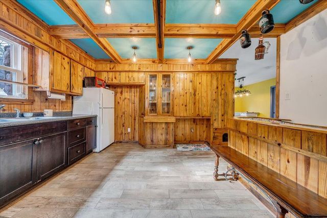 6847 Crowell Gap RD, Roanoke, VA 24014