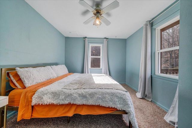 6847 Crowell Gap RD, Roanoke, VA 24014