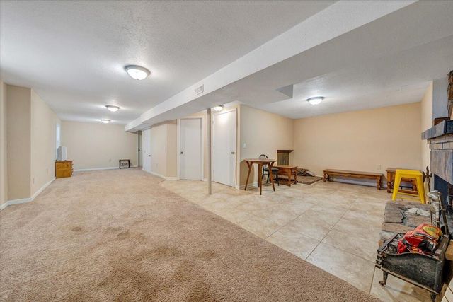 6847 Crowell Gap RD, Roanoke, VA 24014