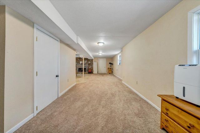 6847 Crowell Gap RD, Roanoke, VA 24014