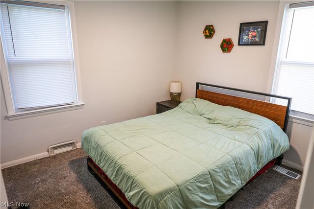 20657 Bowling Green Road, Maple Heights, OH 44137
