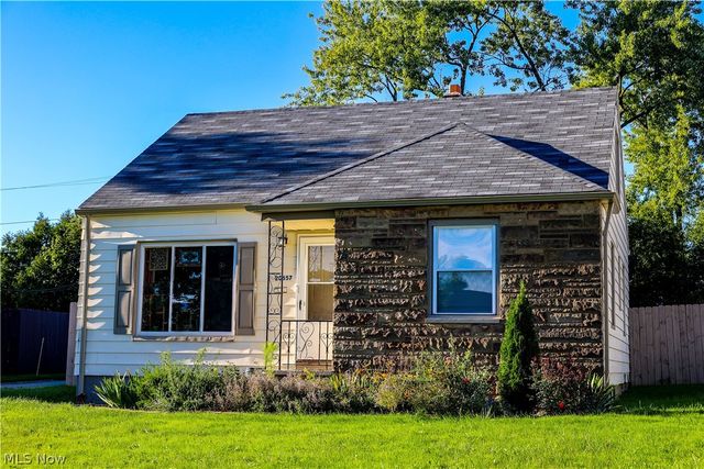 20657 Bowling Green Road, Maple Heights, OH 44137