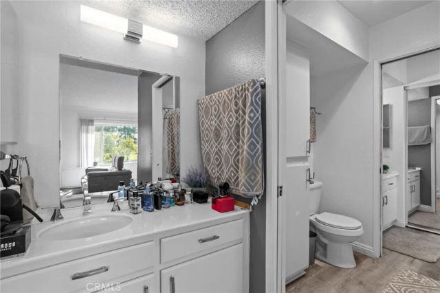 1981 W Bayshore, Anaheim, CA 92801