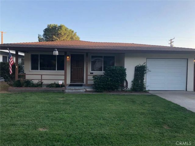 1981 W Bayshore, Anaheim, CA 92801