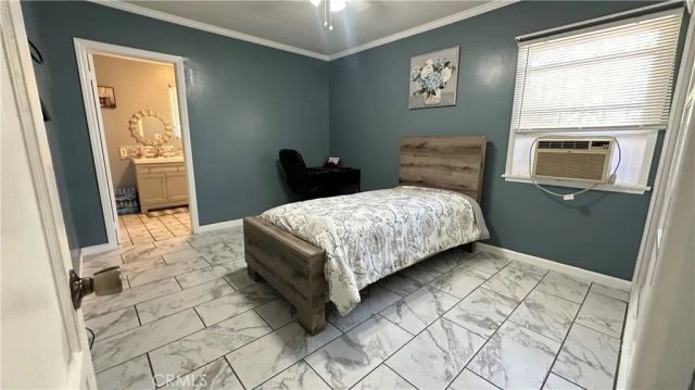 19400 Scroll, Reseda, CA 91335
