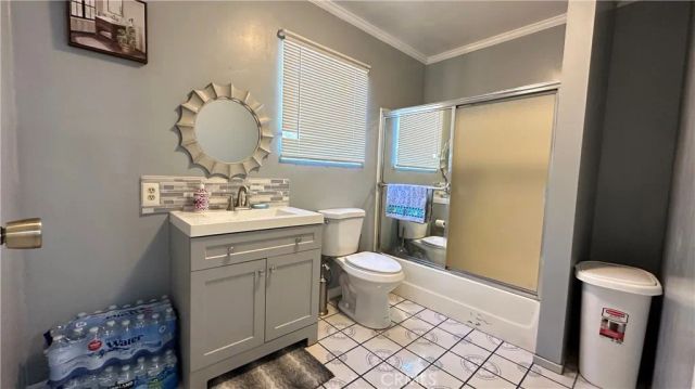 19400 Scroll, Reseda, CA 91335